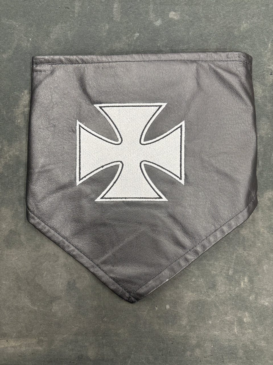 TRIANGLE SCARF BANDANA-HL80162-IC : BLACK - HighwayLeather