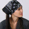 Hot Leathers black and white paisley bandana with classic design, featuring detailed paisley patterns on soft fabric.