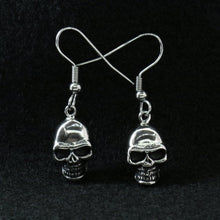 Hot Leathers JWE1102 Stainless Steel Skull Earrings