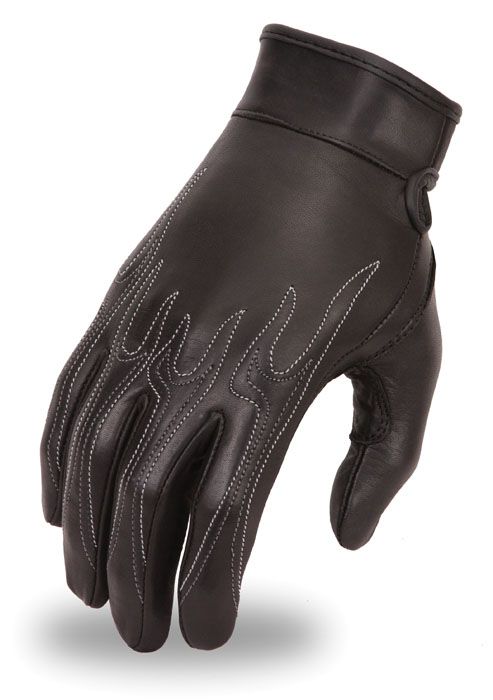 Black leather gloves by Dynamicleather featuring a sleek design and comfortable fit, perfect for cold weather.