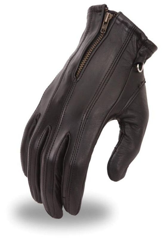 Black leather gloves by Dynamicleather with 118-gel padding for comfort and style, shown in a close-up image.