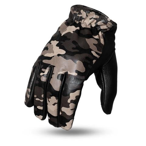 Dynamicleather 2-tone Roper gloves with contrasting leather design, perfect for riding or stylish outdoor wear.