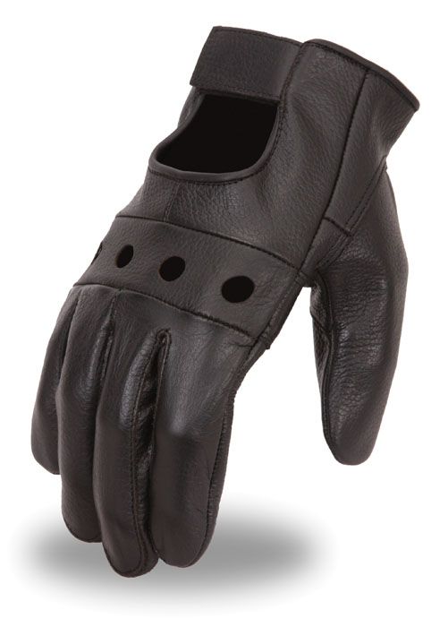 Full view of men's leather gloves by Dynamicleather, showcasing their classic full-finger design and high-quality leather material.
